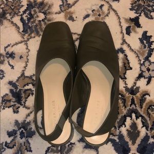 Everlane Square Toe pump